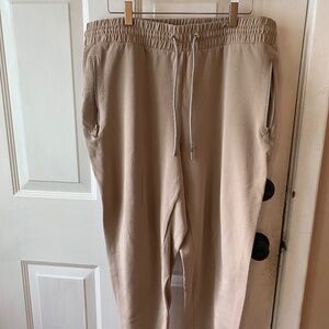 OLD NAVY XL JOGGERS